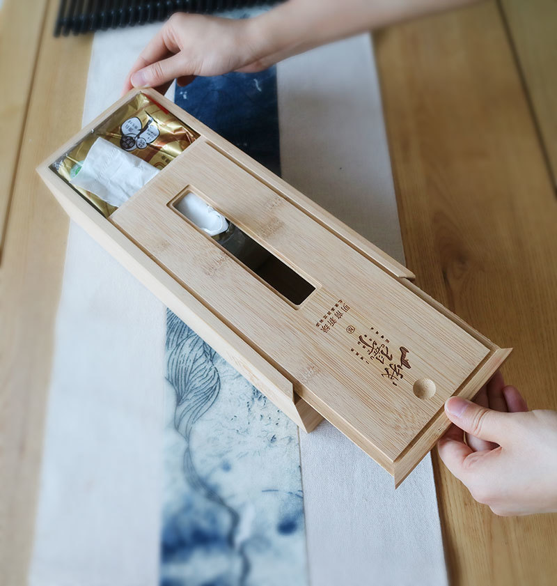 创意茶叶木盒包装，用完后还能当抽纸盒