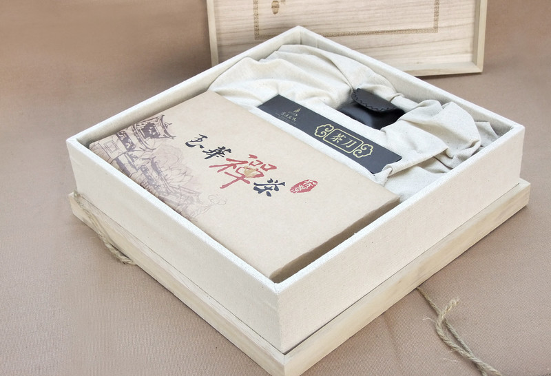 精装木质茶叶礼盒、简约时尚有品质