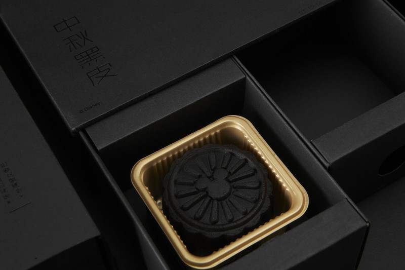 集和案例-|-迪士尼“黑皮”月饼，所有经典都是再经典